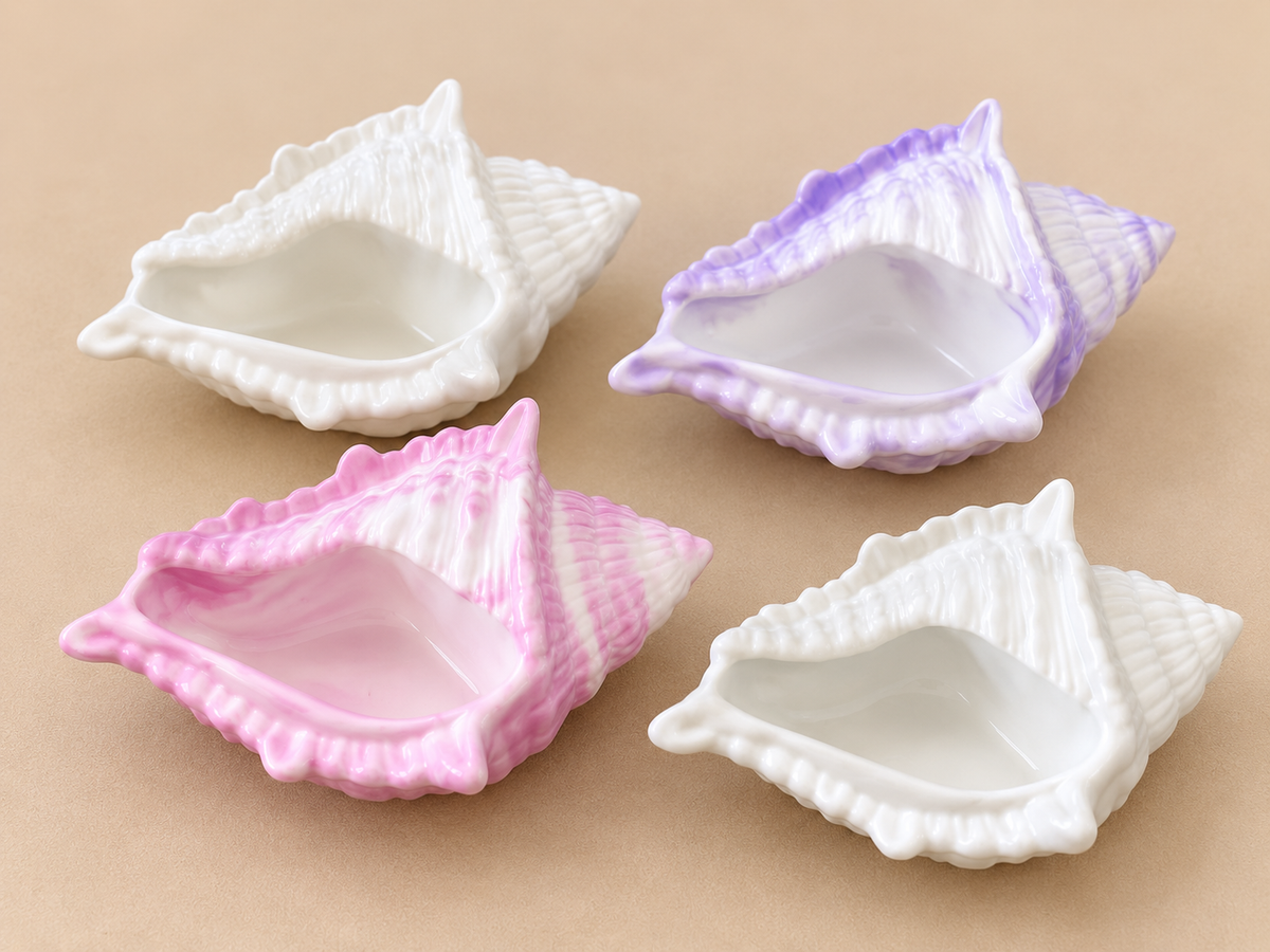 Handgefertigte Muschel-Schalen aus Spezialgips in Weiß und Pastellfarben von Flomati
