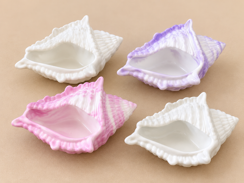 Handgefertigte Muschel-Schalen aus Spezialgips in Weiß und Pastellfarben von Flomati
