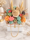 Handgefertigtes herbstliches Kerzenarrangement mit Trockenblumen und Geschenkbox von Flomati